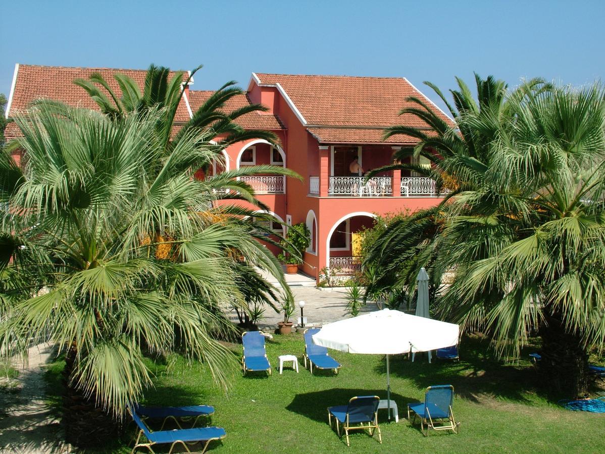 Niki Studios And Apartments By Hotelius Acharavi  Dış mekan fotoğraf