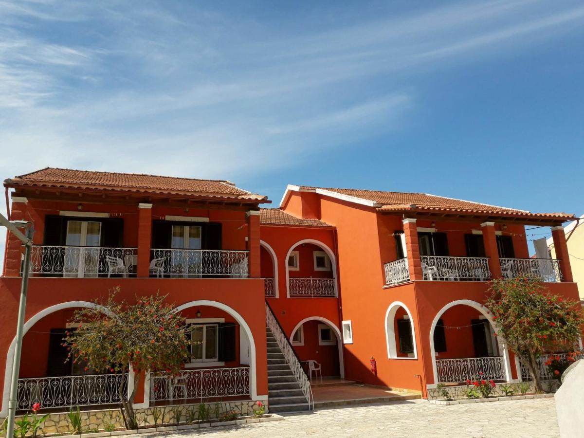 Niki Studios And Apartments By Hotelius Acharavi  Dış mekan fotoğraf